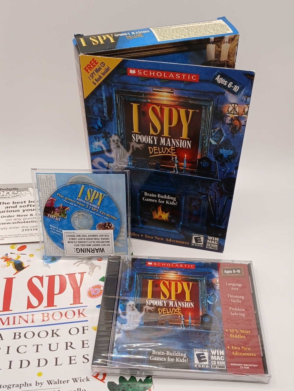 Scholastic I SPY Spooky Mansion Deluxe PC MAC CD-ROM Sealed